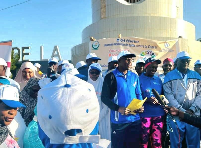 MARCHE DE SENSIBILISATION POUR SOUTENIR LA LUTTE CONTRE LE CANCER AU NIGER